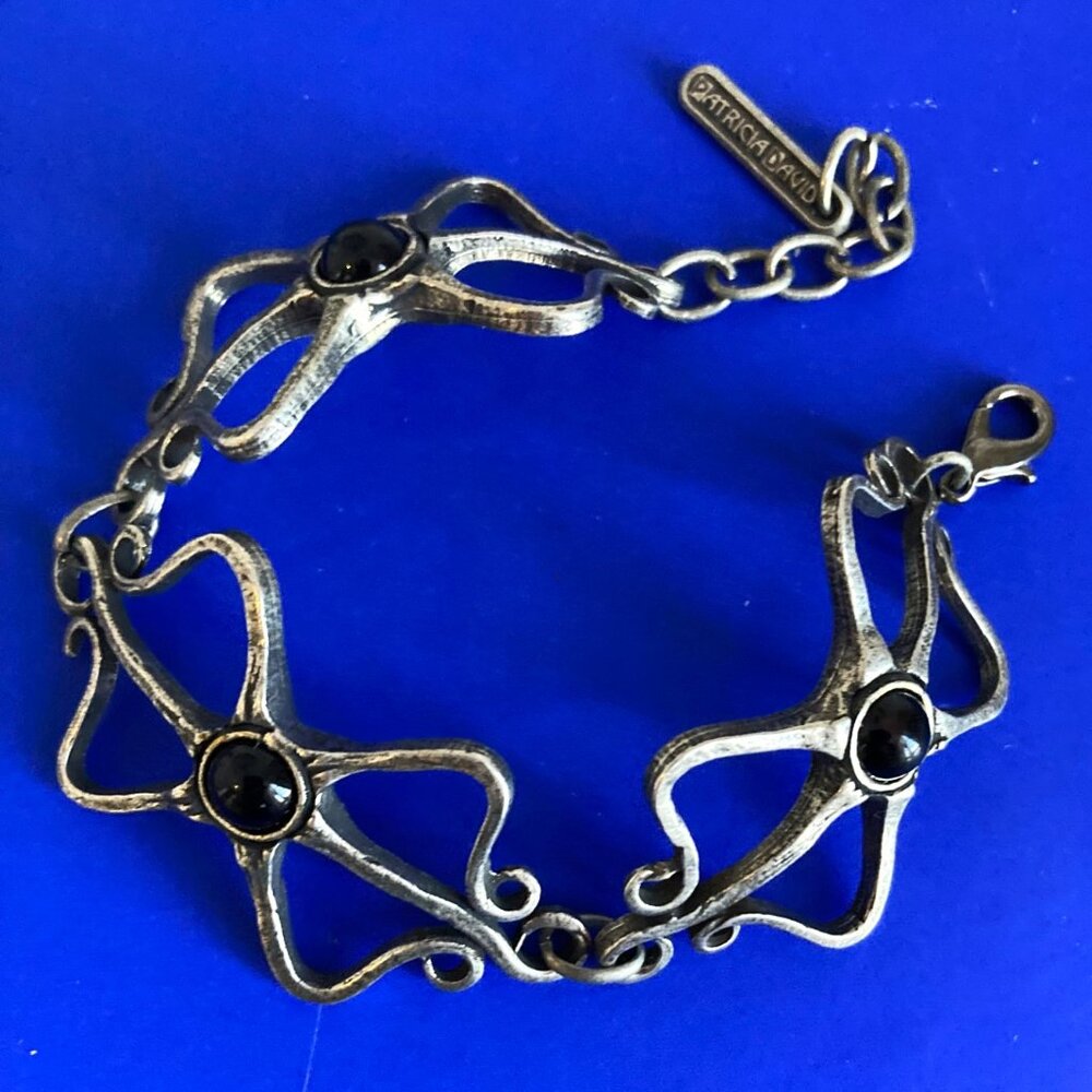 Wide and wonderful brutalist pewter bracelet signed Patricia David